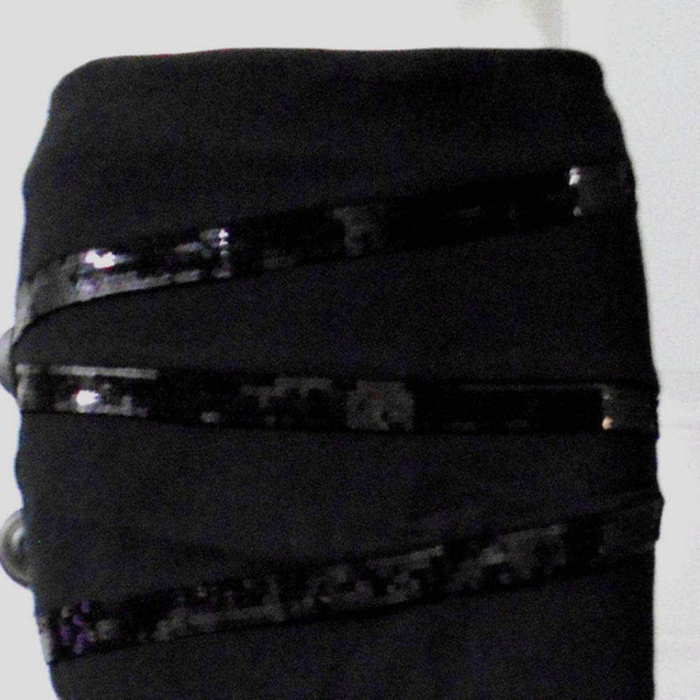 FOREVER 21 XXI‎ BLACK MINI SKIRT